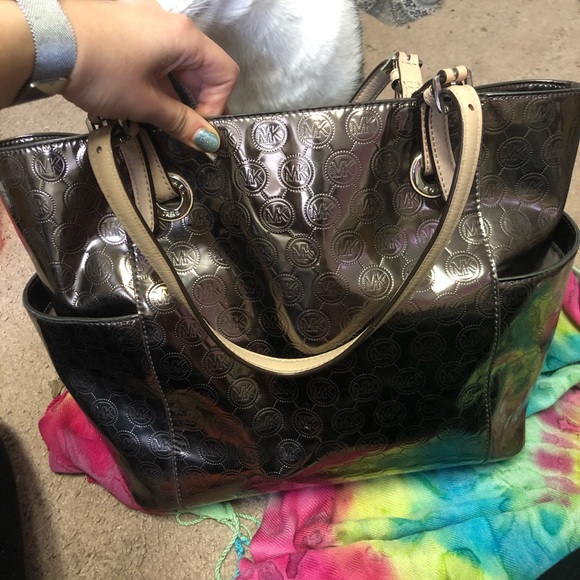 Michael Kors Purse - Picture 1 of 2